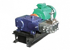 Насос трехплунжерный кривошипный 2.3ПТ-28